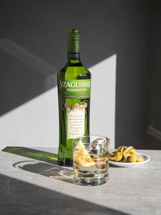 Yzaguirre Classic White Vermouth (1 L, 15%)