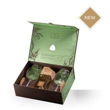 Indlæs billede til gallerivisning Giftbox Adamus Organinc Dry Gin Signature Edition 2023 - Limited Edition Gaveæske
