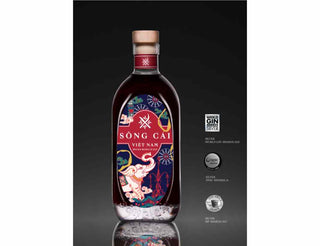 Sông Cái Spiced Roselle Gin 70 cl (32,5%) – rubinrød flavored gin fra Vietnam