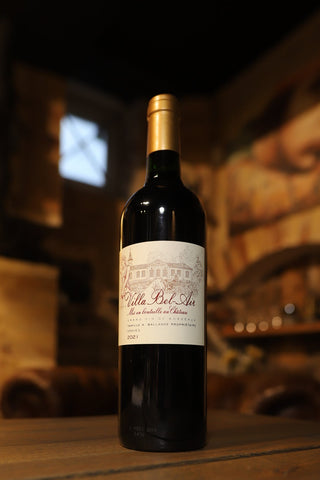 Villa Bel-Air Rouge 2021 fra Graves Bordeaux fotograferet i Maestro Vins vinkælder på Vesterbro